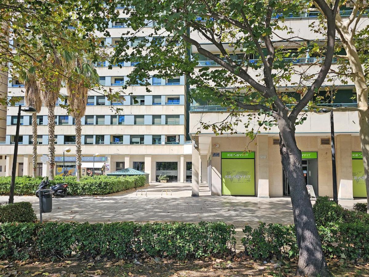 Apartamentos Las Ciencias H Valencia Exterior foto